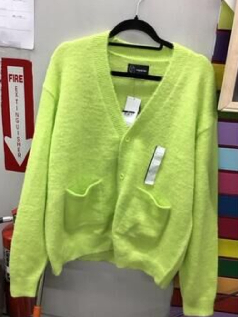 Original Use New Soft Chartruese Cardigan Women's V-Neck Sweater W/pockets Sz.XL - Picture 8 of 10